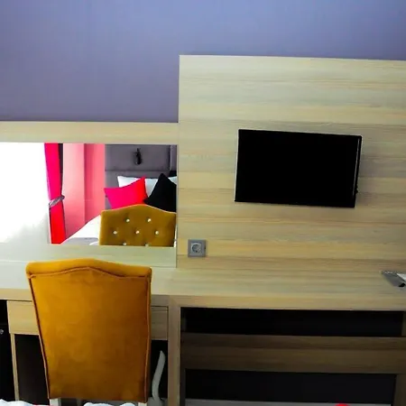 Hotel Port 3*